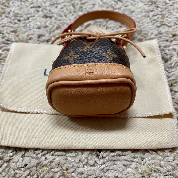 NWT Authentic Louis Vuitton Micro Noé bag charm - Picture 7 of 9